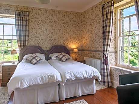 Twin room-Ensuite-Super king