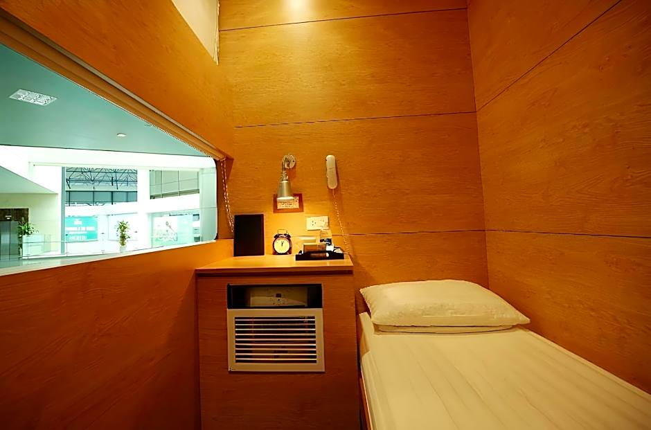 VATC Sleep Pod - Terminal 2