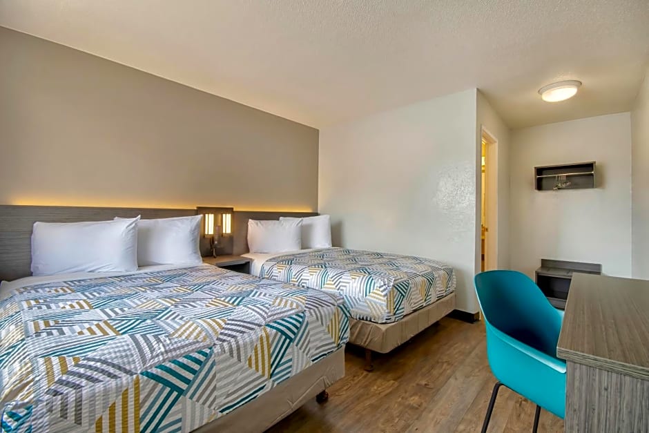 Motel 6 Santa Fe