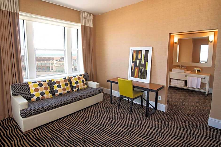 Berkeley Oceanfront Hotel