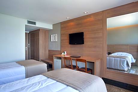 Deluxe Twin Room with Sea View