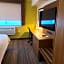 Holiday Inn Express Hotel & Suites Woodland Hills By IHG