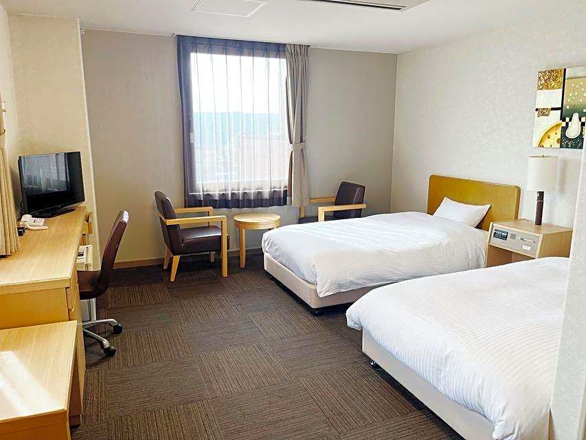 Hotel Route-Inn Seibu Chichibu Ekimae