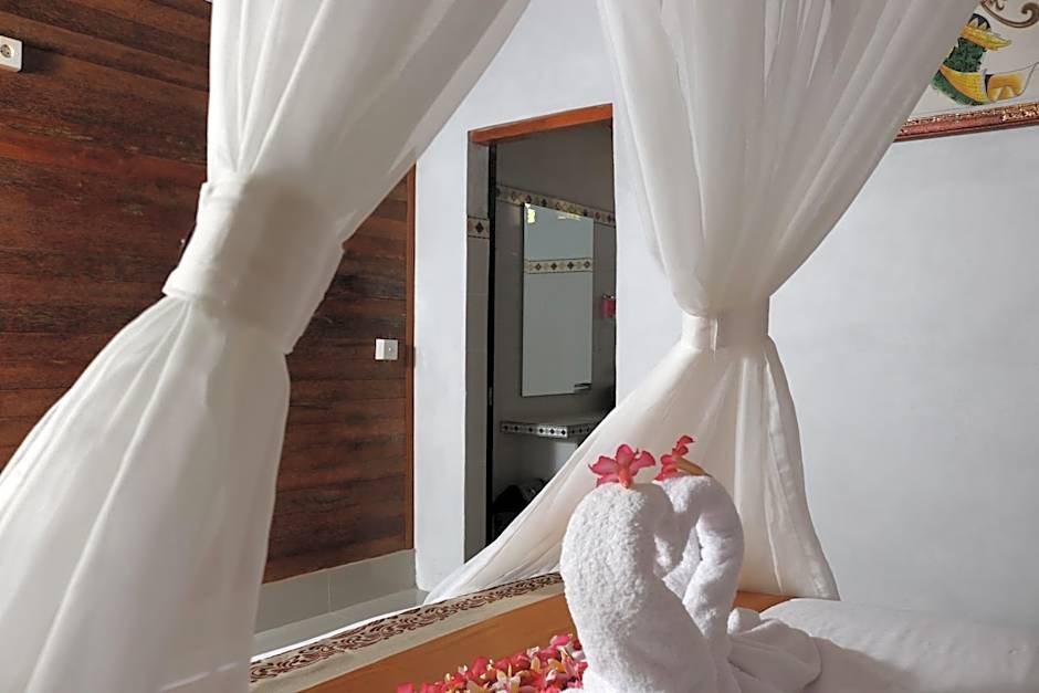 Dangin Kubu Bungalow