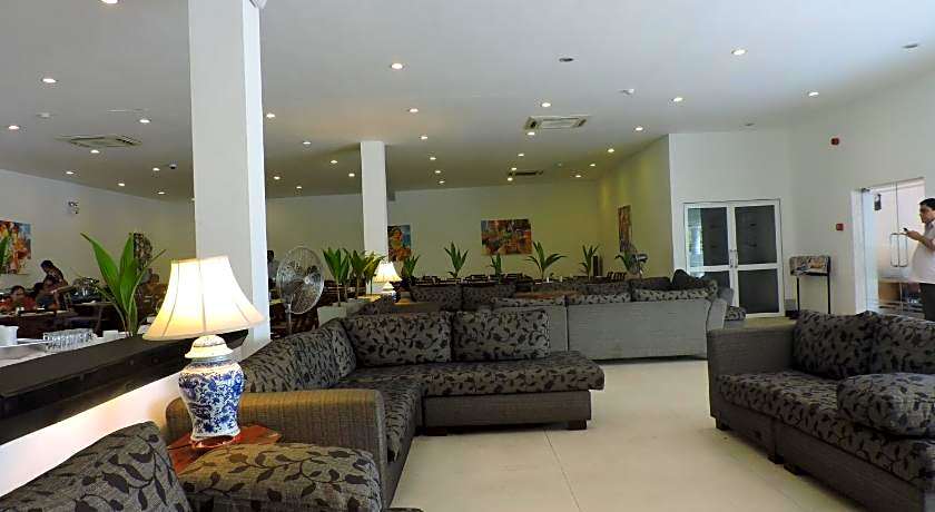 Catamaran Beach Hotel Negombo