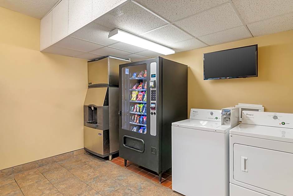 EverSpring Suites