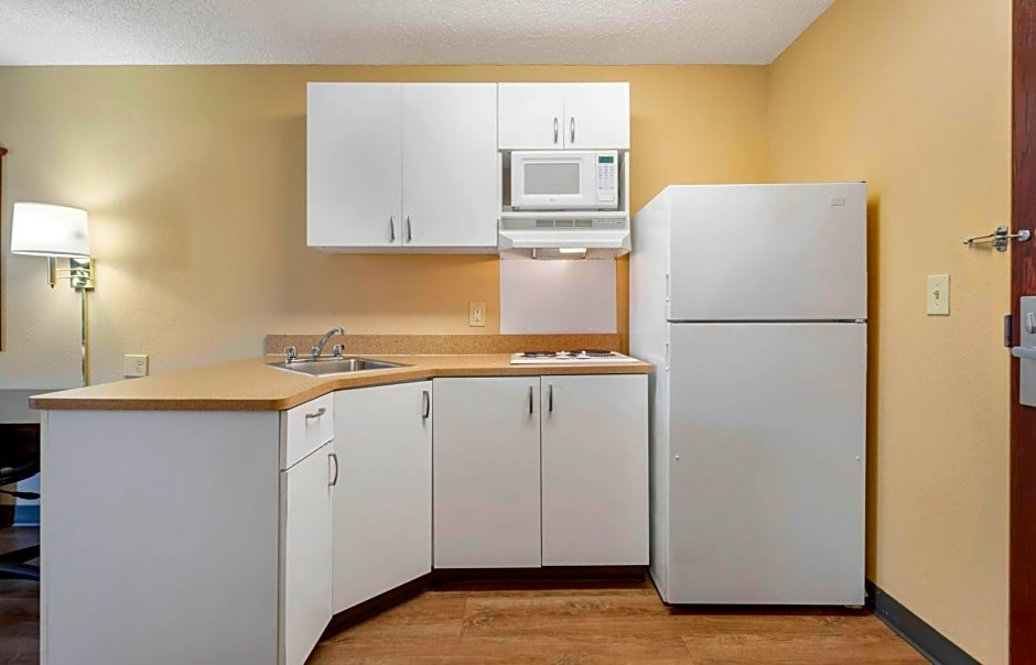 Extended Stay America Suites - Stockton - Tracy