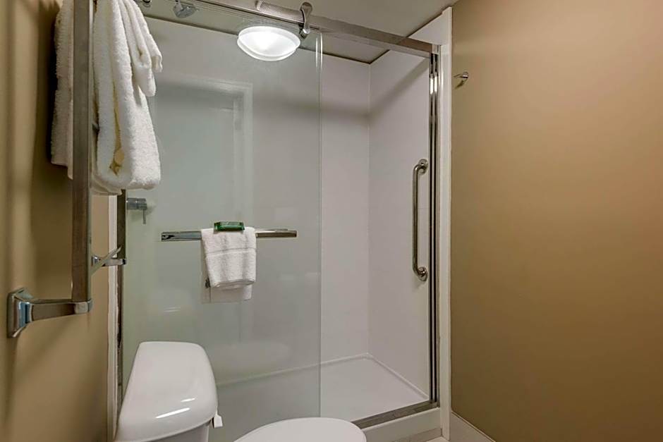 Seafarer Inn & Suites, Ascend Hotel Collection