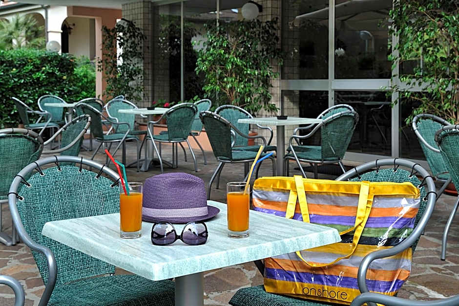 Hotel Atis