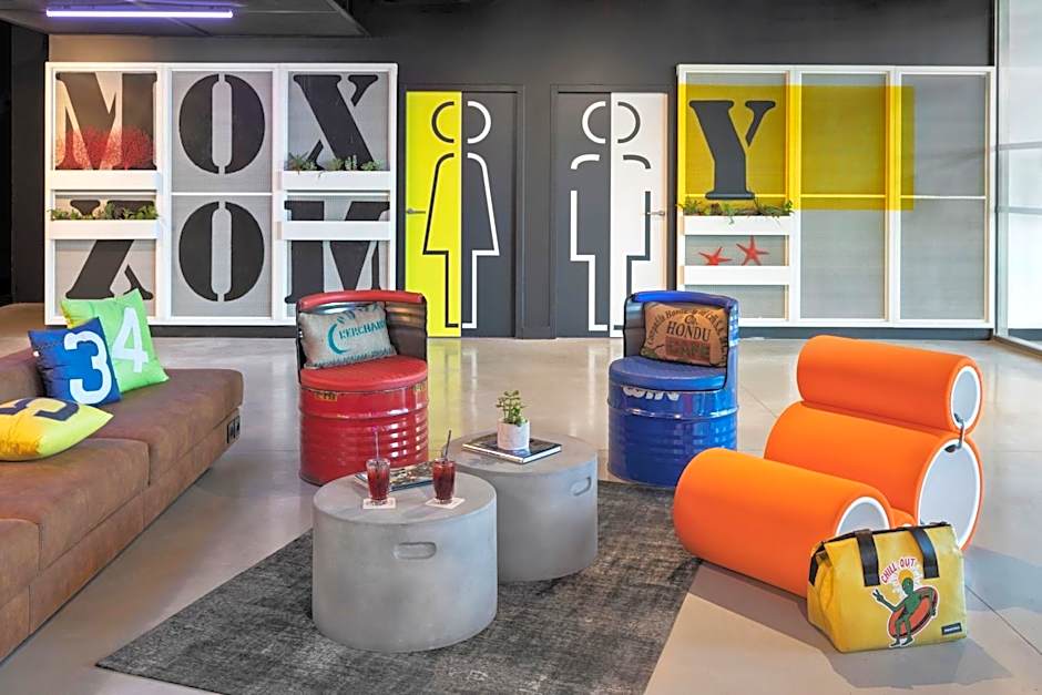 Moxy La Ciotat