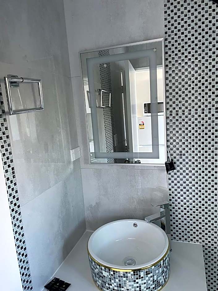 Krishna Motel - Newly Built in Papakura