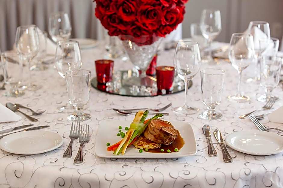 Holiday Inn Laval Montreal By IHG