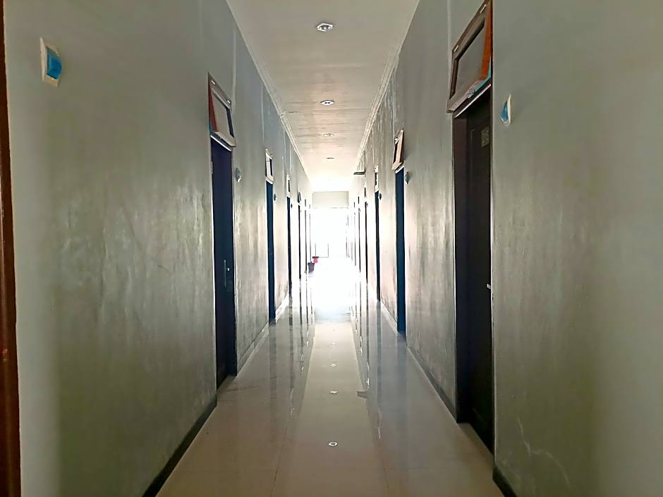 Hotel O Tri Homestay