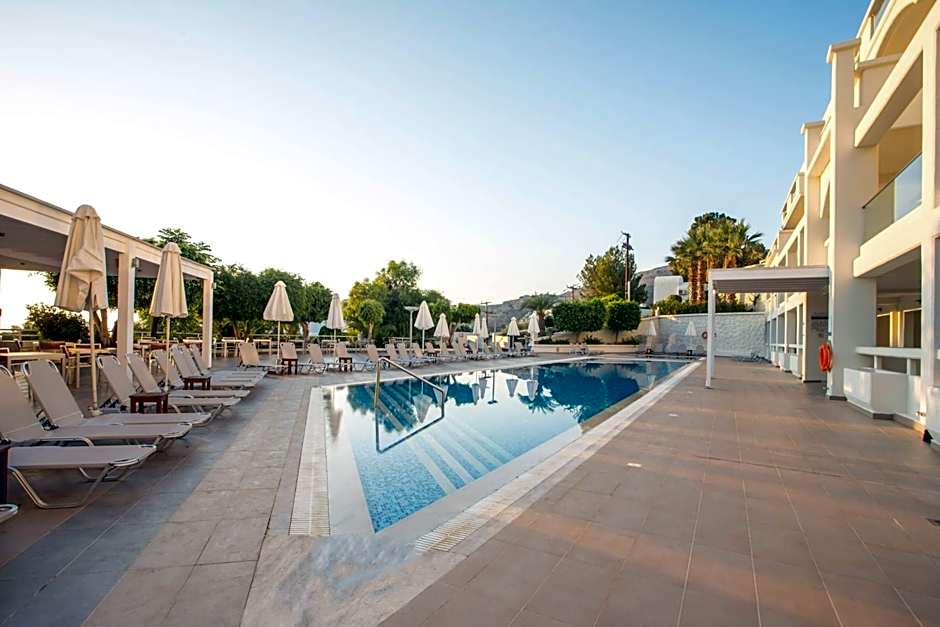 Lindos White Hotel & Suites