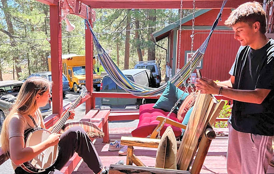 ITH Big Bear Lake Hostel & Retreat Center