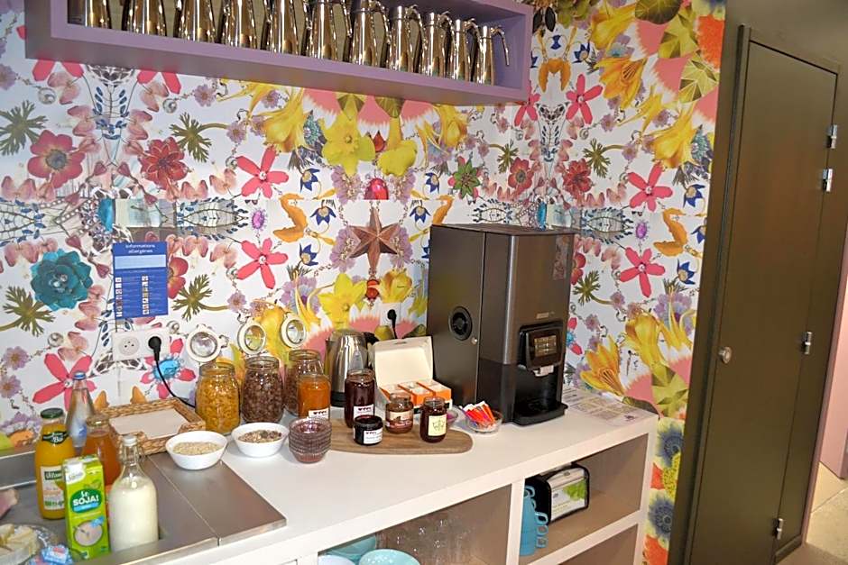 greet Hotel Rennes Pace