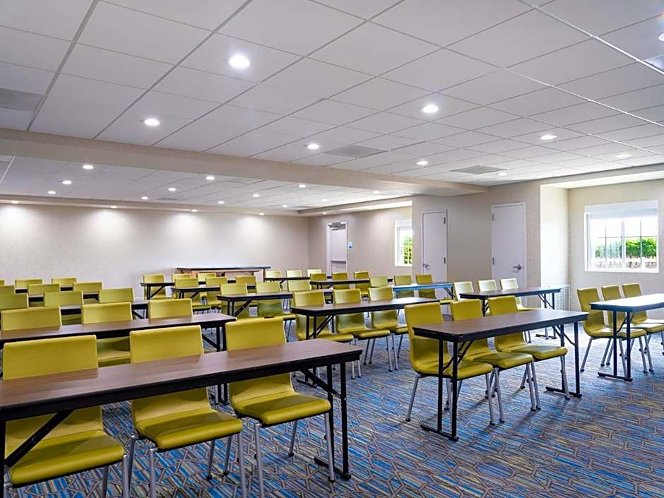Holiday Inn Express Lodi By IHG