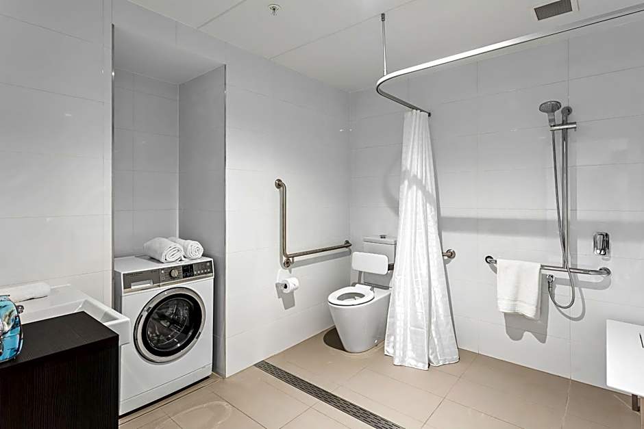 Quest Ballarat Station