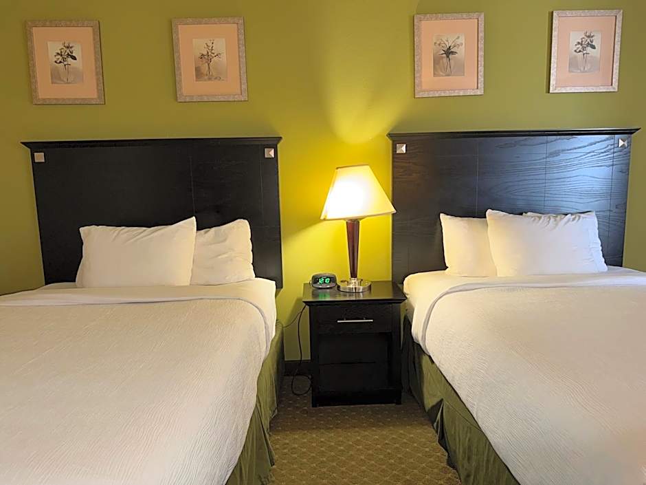 Quality Inn & Suites Moline