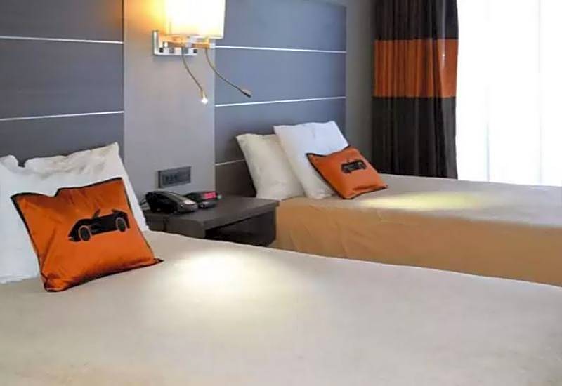 VetteCity Hotel