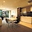 Oaks Glenelg Liberty Suites
