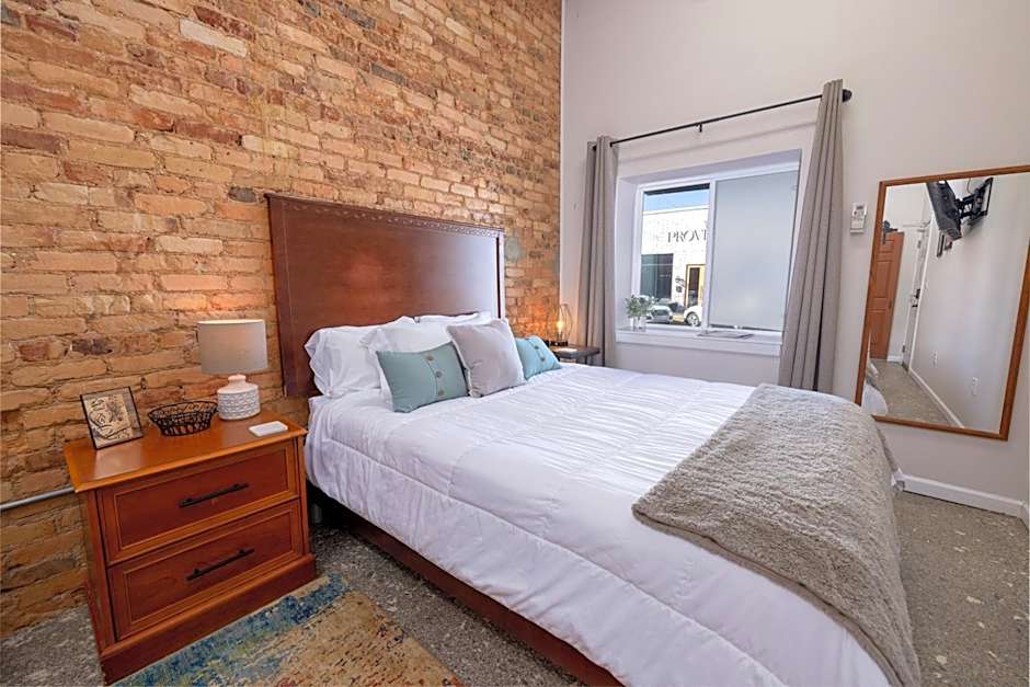 Hartwell Suites