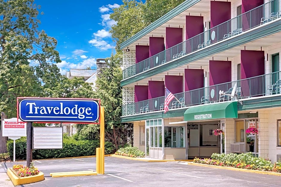 Travelodge by Wyndham Chambersburg