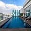 Square Small Luxury Hotel