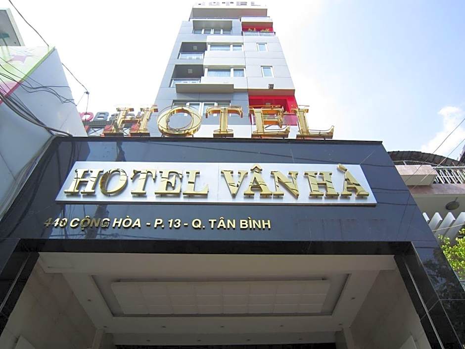 Van Ha Hotel