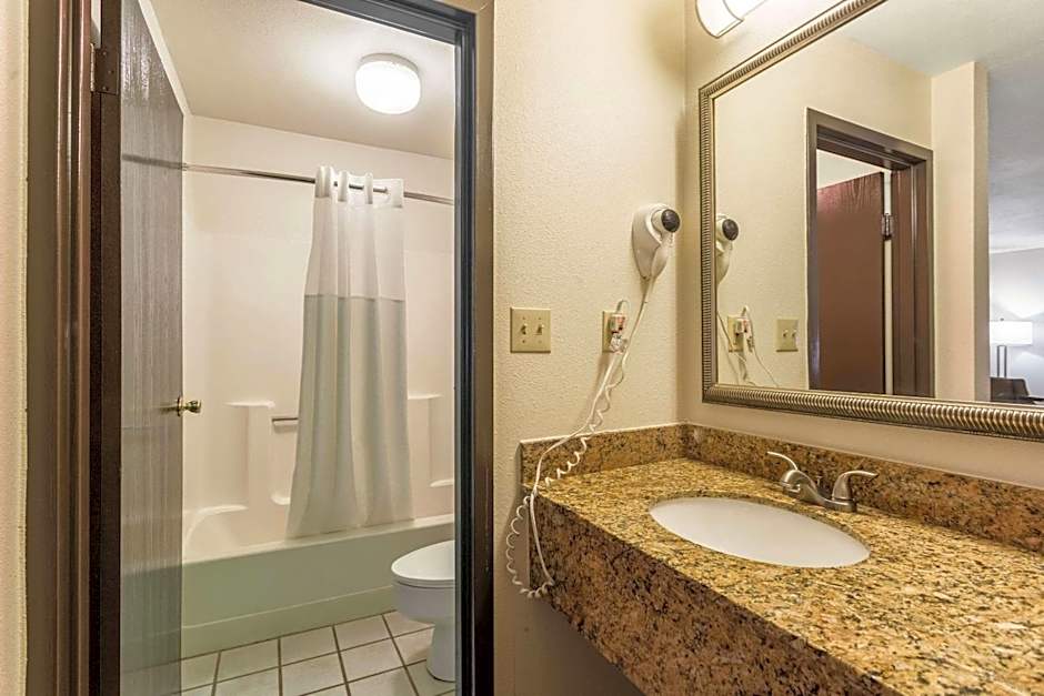 Quality Inn Tupelo