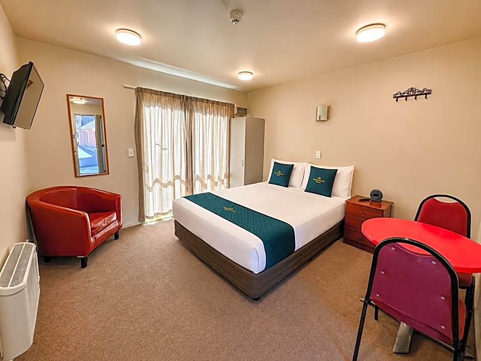 Bealey Avenue Motel