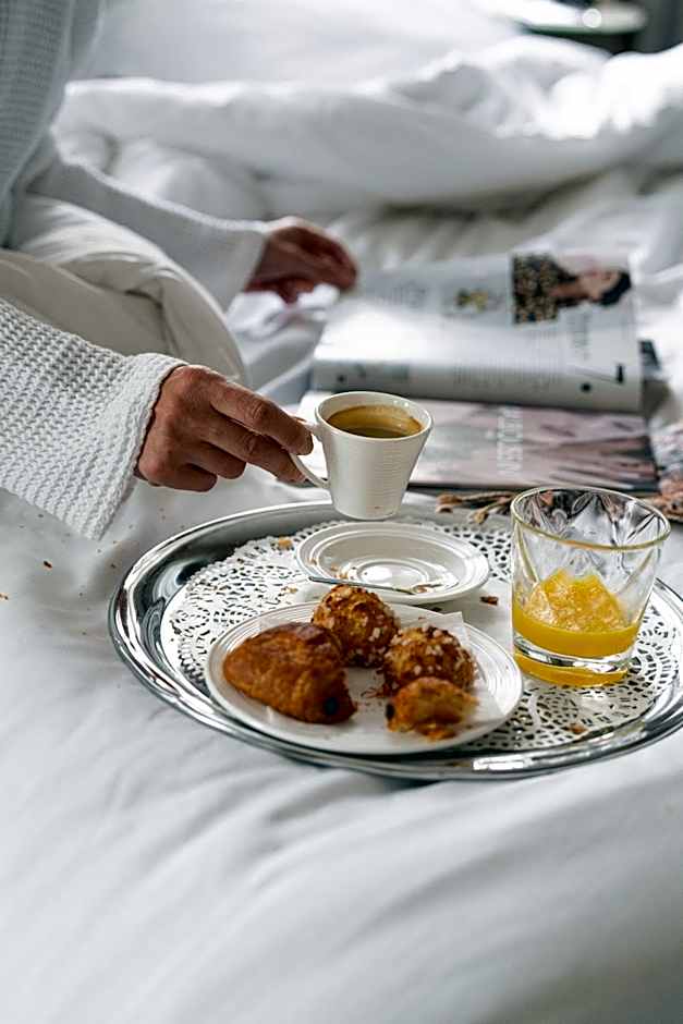 Le Pavillon Des Lettres