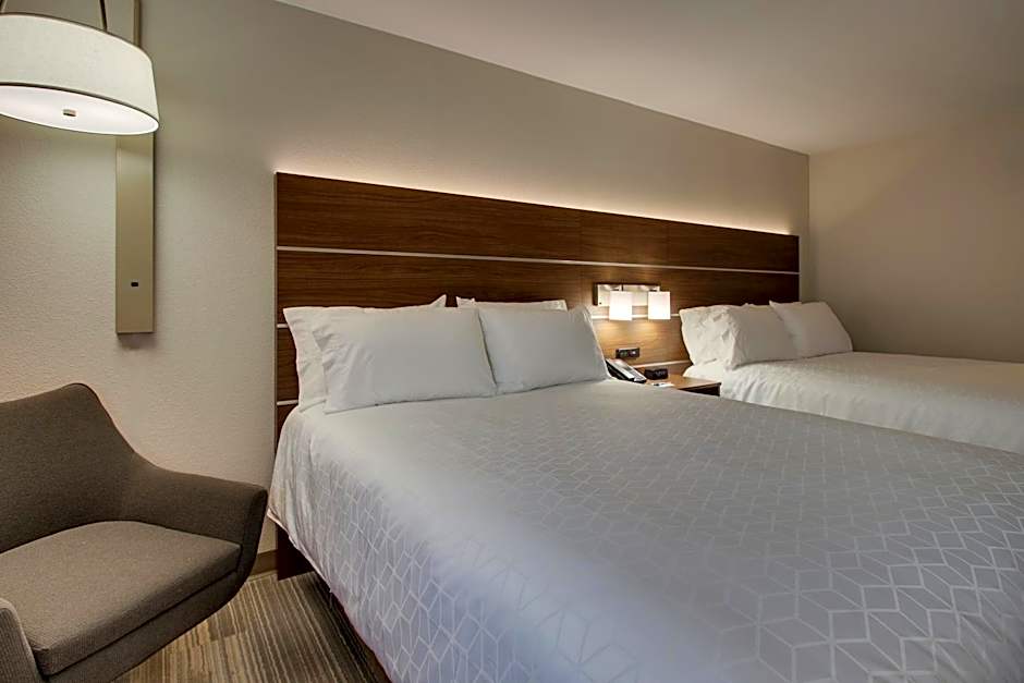 Holiday Inn Express Voorhees - Mt. Laurel By IHG