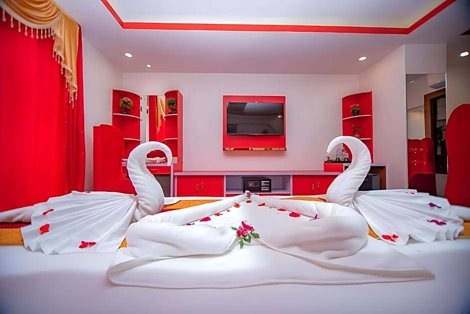 Hotel Pokhara Village & SPA