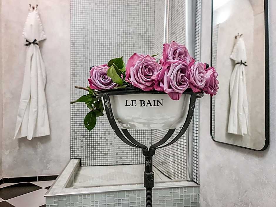 Divná pani Luxury Gallery Rooms