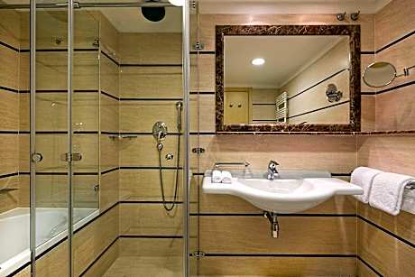 Elegant Sea View Room, Guest room, 1 King