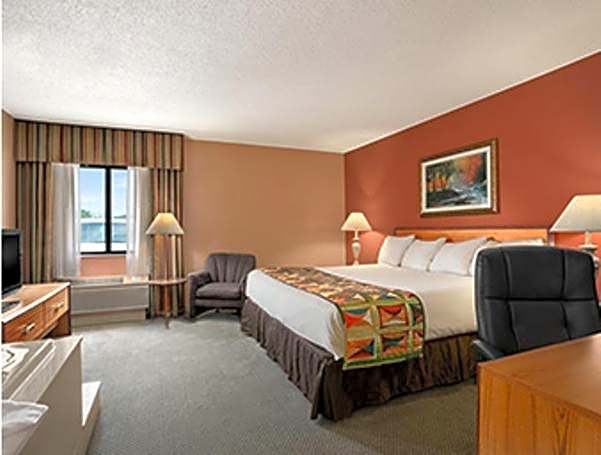 Baymont by Wyndham Sullivan