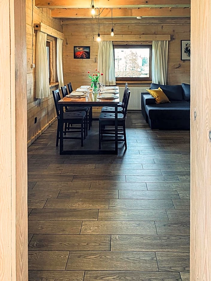 Bieszczadzkie Chatki - Willa Stasia