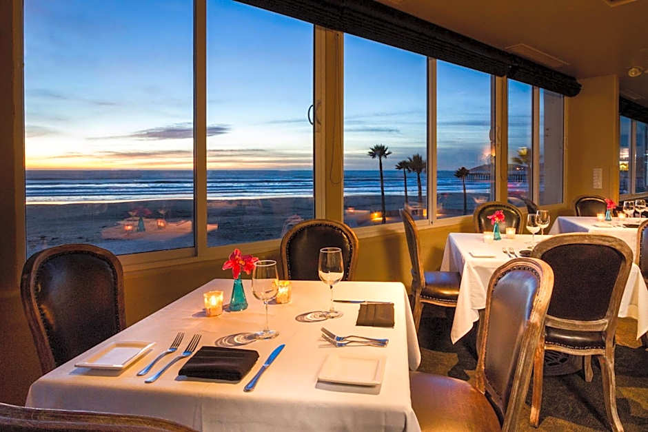 Seaventure Beach Hotel