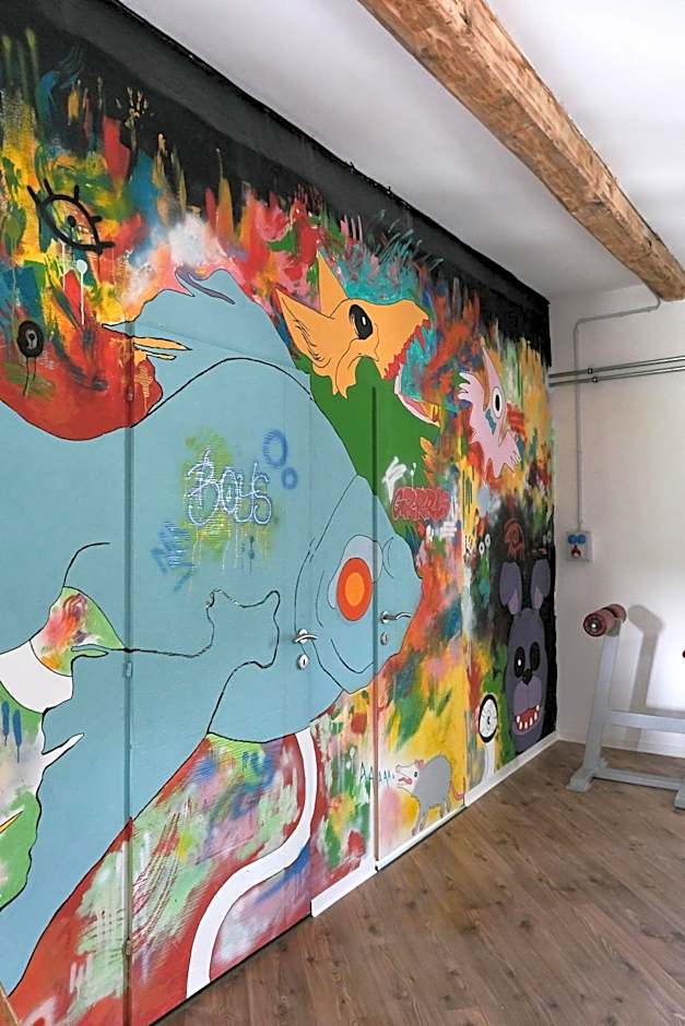 A part alatt Apartman