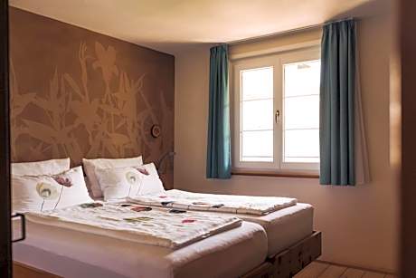 Montfort-Suite with Lake view