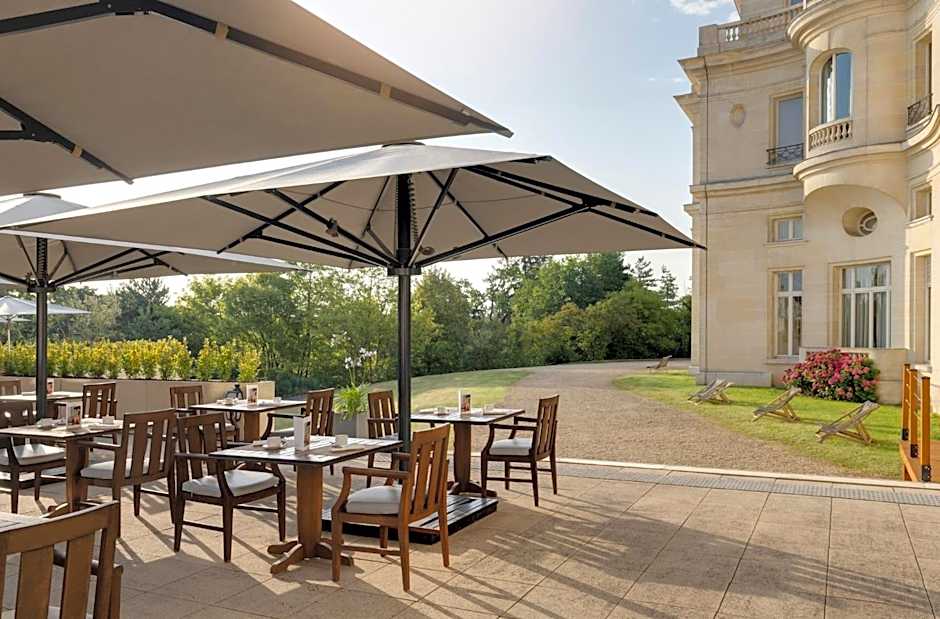 InterContinental Hotels Chantilly Chateau Mont Royal By IHG