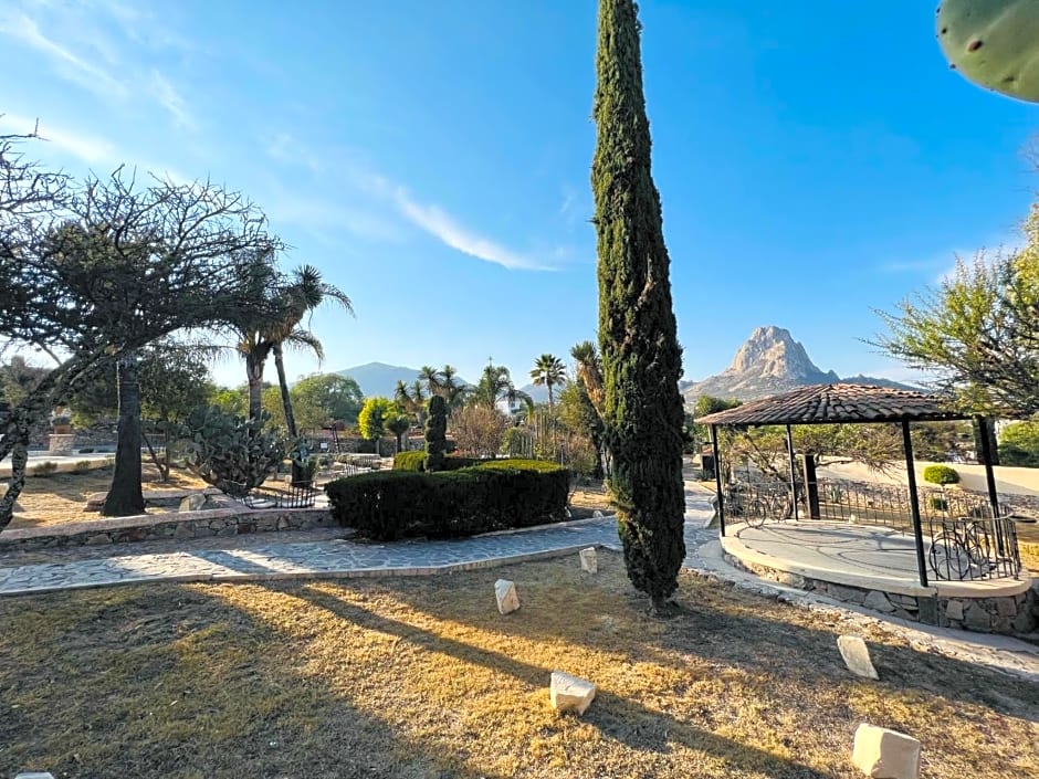 Hotel Parador Vernal