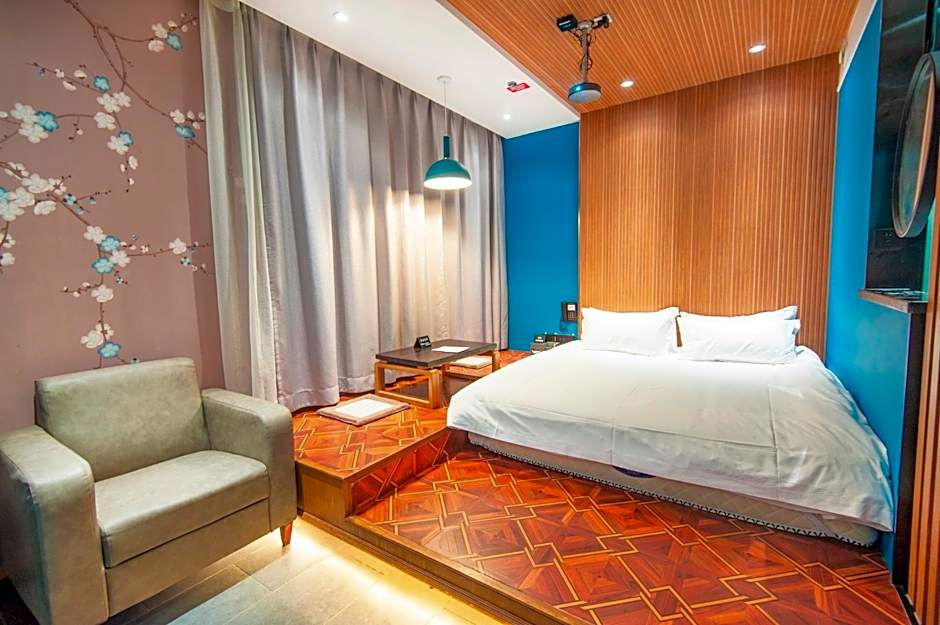 Starway Hotel Urumqi Airport