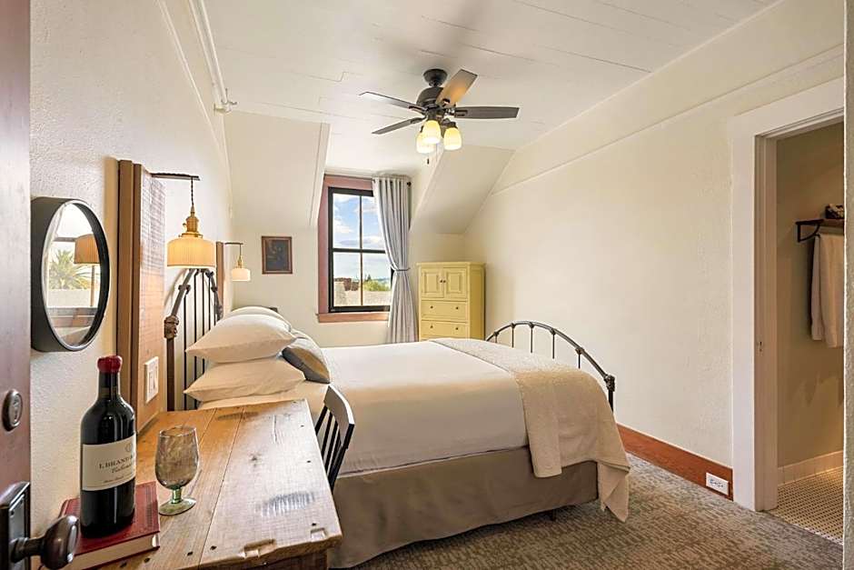 Sonoma Hotel