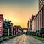 Luotuo Forever Peace Hotel