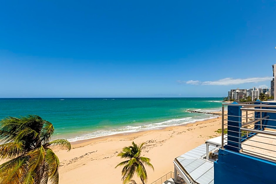 The Tryst Beachfront Hotel