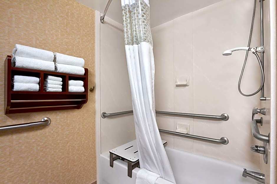 Hampton Inn By Hilton Lexington Park