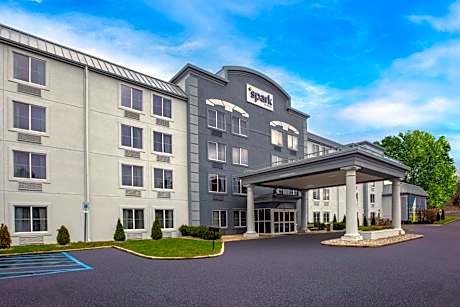 Spark by Hilton Walker Grand Rapids North