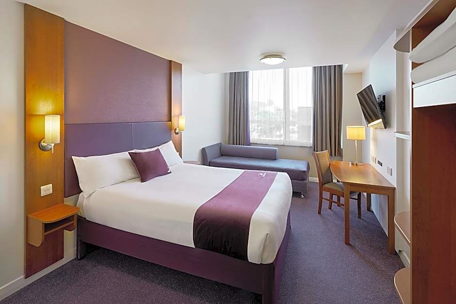 Photo 1 of 2 of Double Room